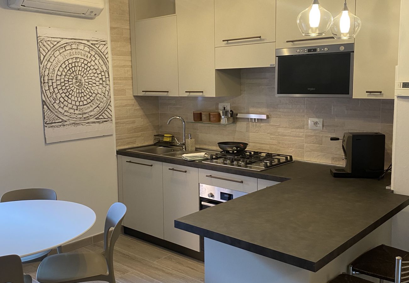 Appartamento a Bologna - La Casa sul Canale, Bologna by Short Holidays