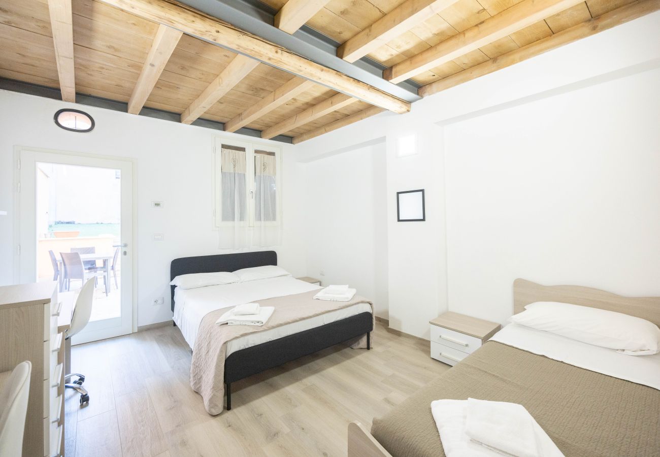 Appartamento a Bologna - Borgo San Pietro Garden, Bologna by Short Holidays