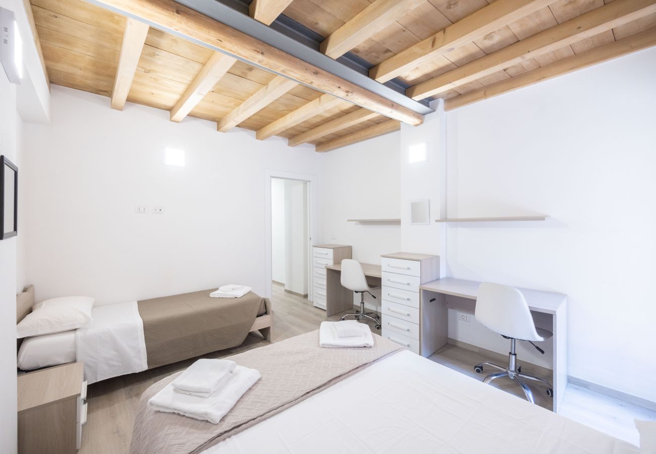 Appartamento a Bologna - Borgo San Pietro Garden, Bologna by Short Holidays