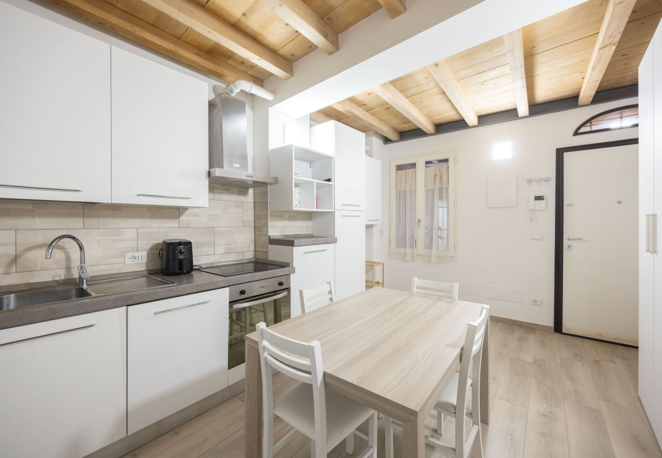 Appartamento a Bologna - Borgo San Pietro Garden, Bologna by Short Holidays