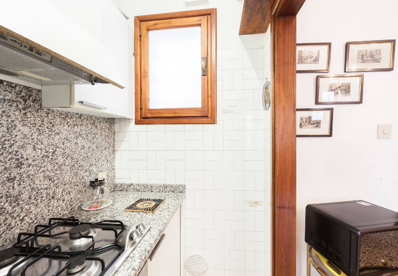 Apartment in Venice - Campiello Chiesa, Venezia By Short Holidays