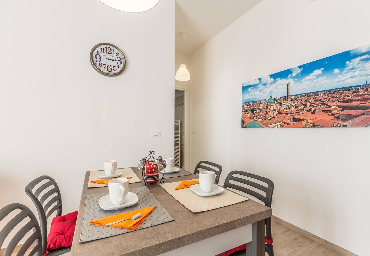 Apartment in Bologna - Martina, Bologna By Short Holidays