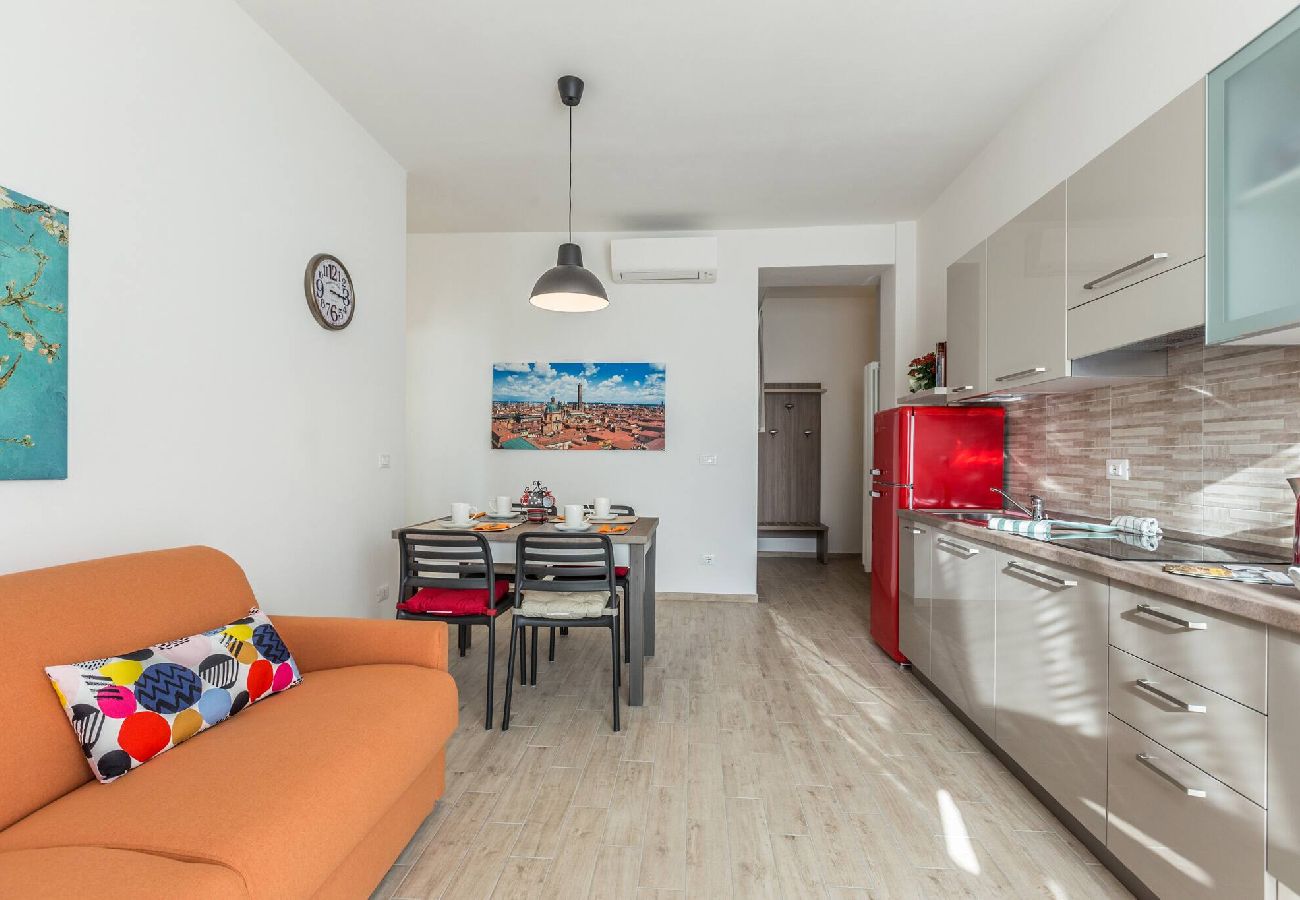 Apartment in Bologna - Martina, Bologna By Short Holidays