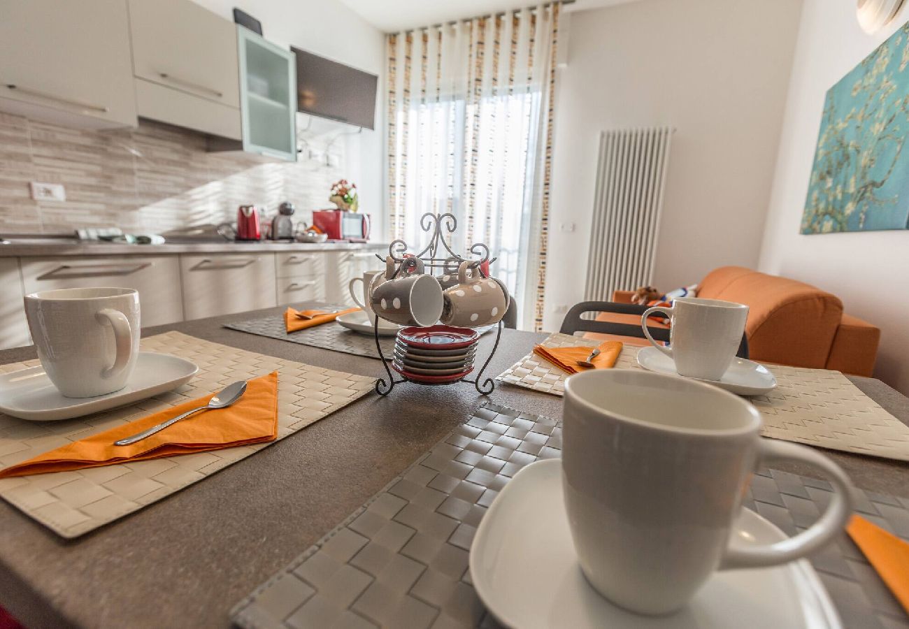 Apartment in Bologna - Martina, Bologna By Short Holidays