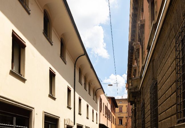 Apartment in Bologna - Goito 3, Bologna By Short Holidays