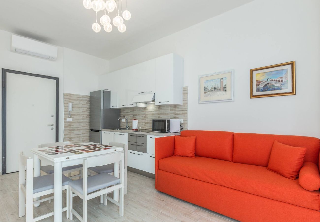 Apartment in Bologna - Serenity, Bologna By Short Holidays