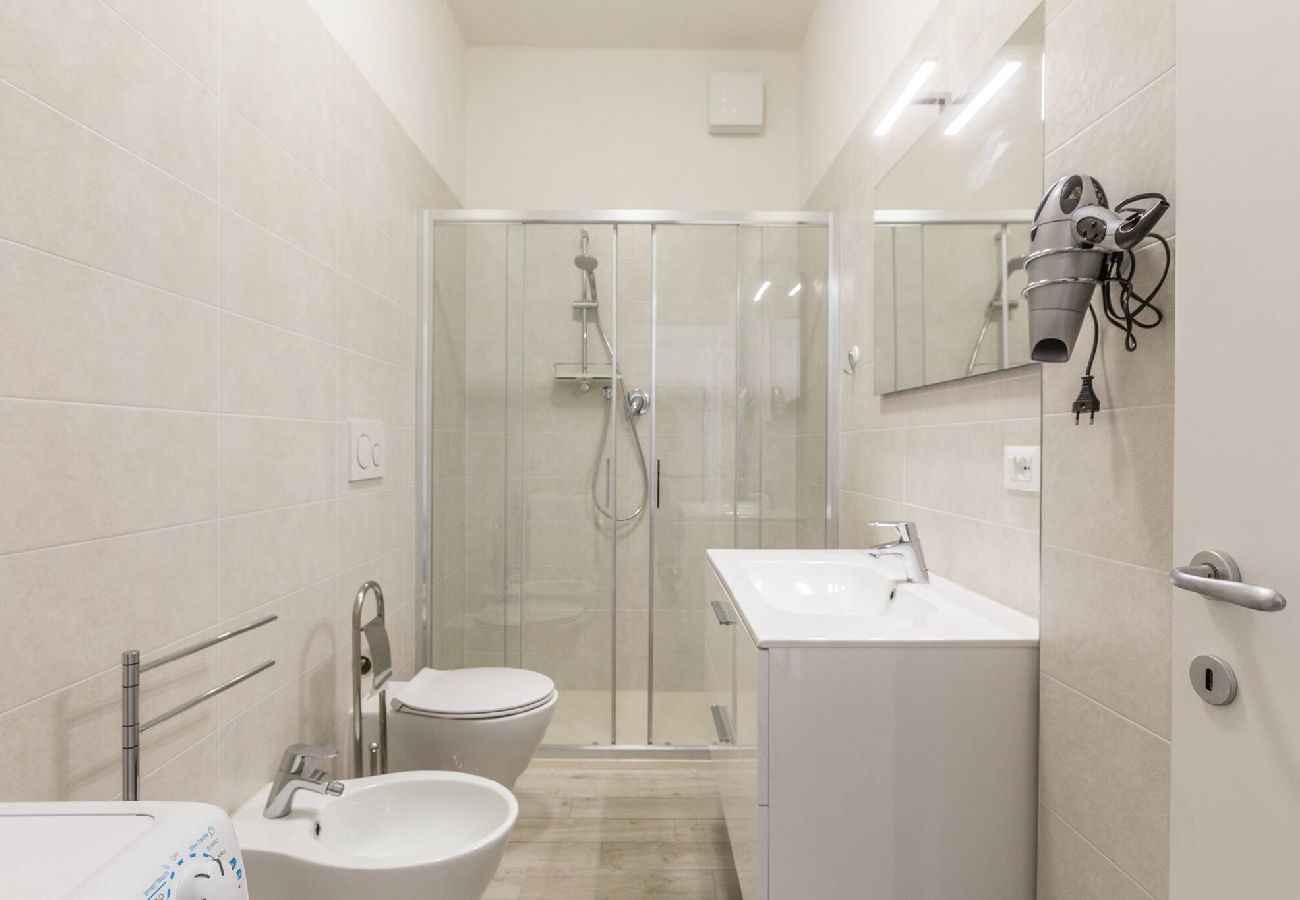 Apartment in Bologna - Serenity, Bologna By Short Holidays