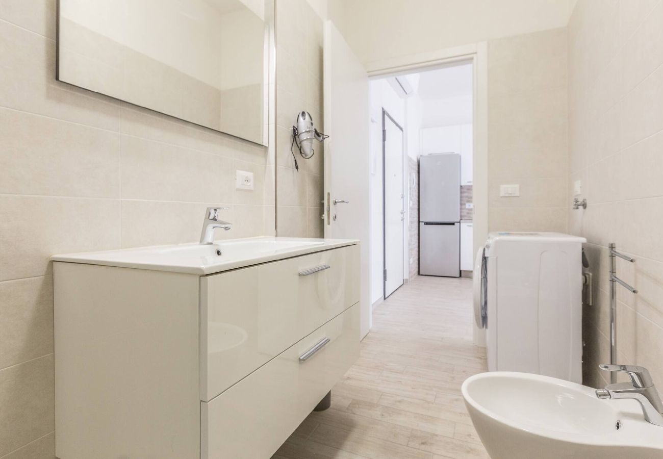 Apartment in Bologna - Serenity, Bologna By Short Holidays