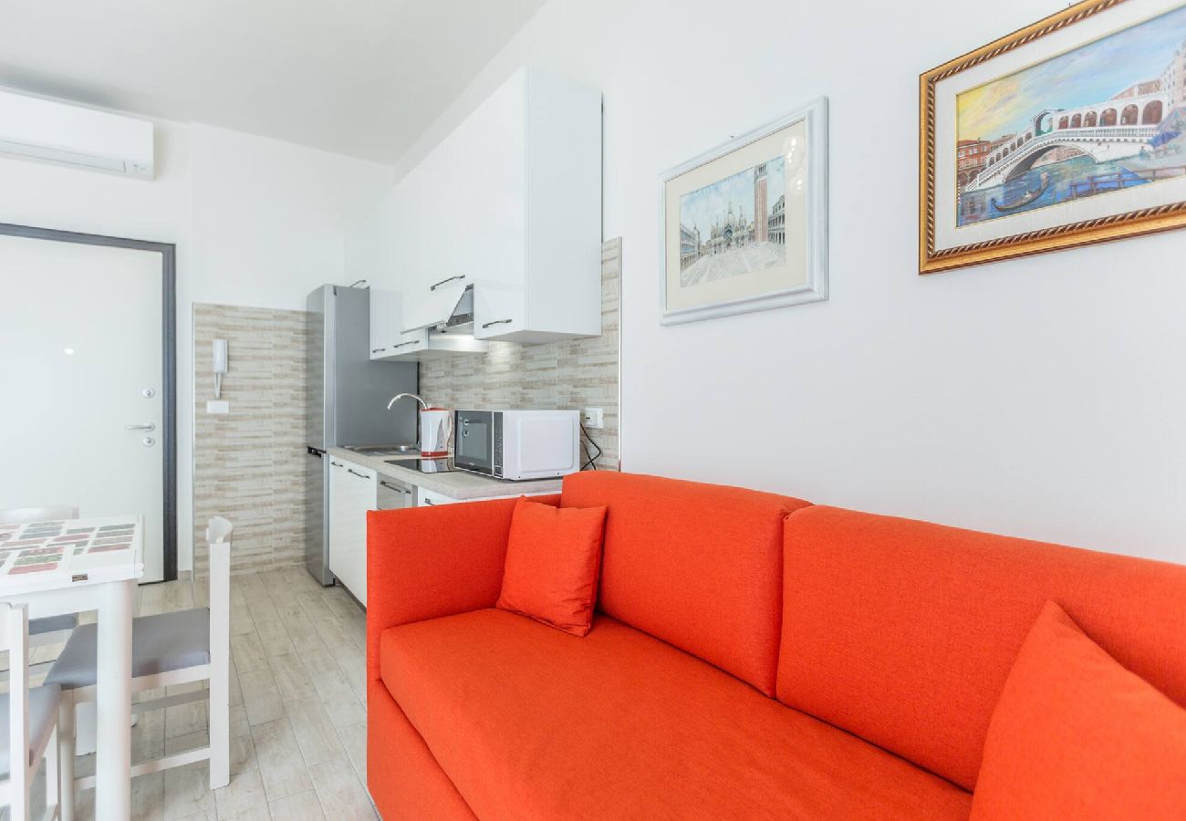 Apartment in Bologna - Serenity, Bologna By Short Holidays