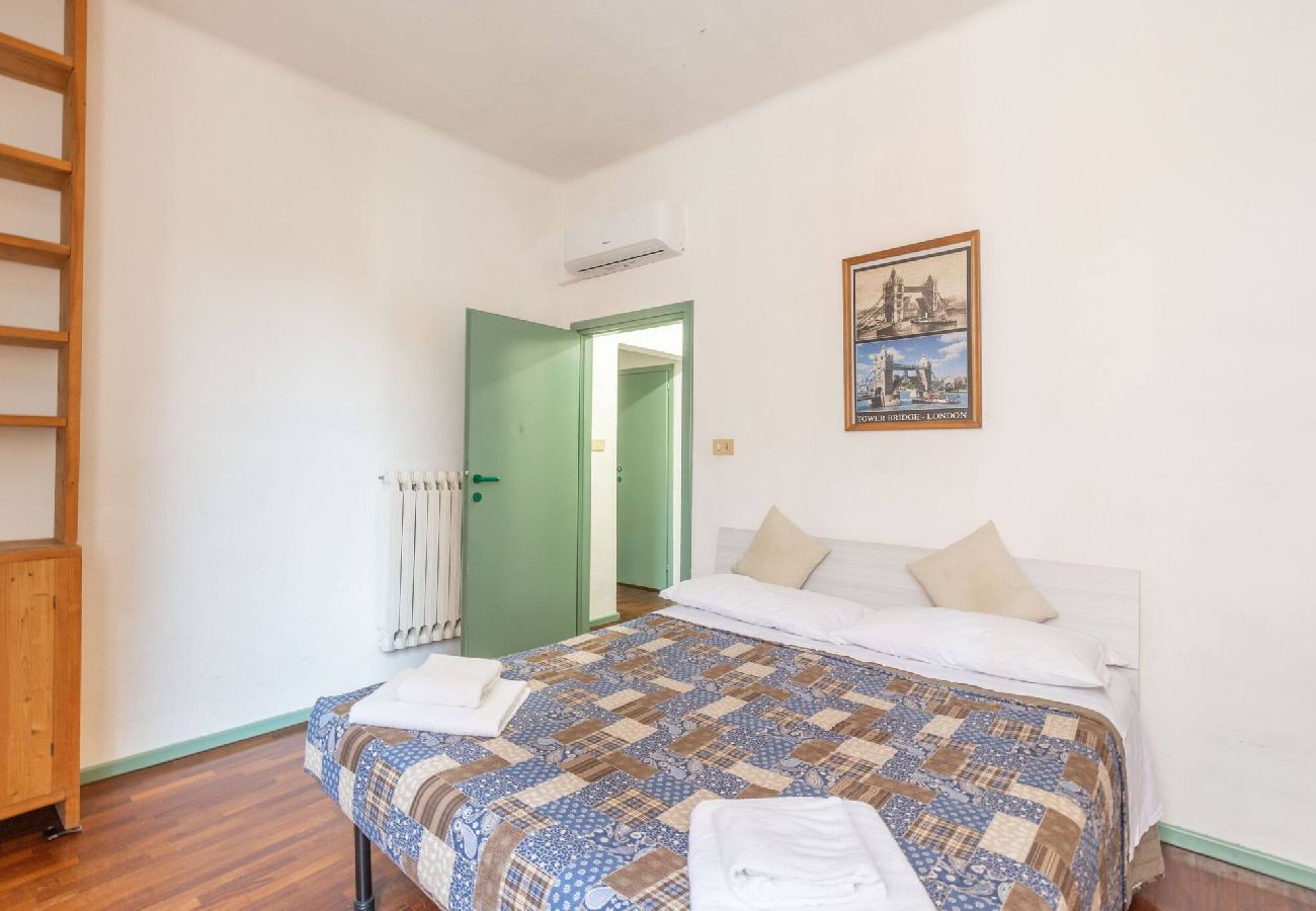 Apartment in Bologna - Unione, Bologna By Short Holidays