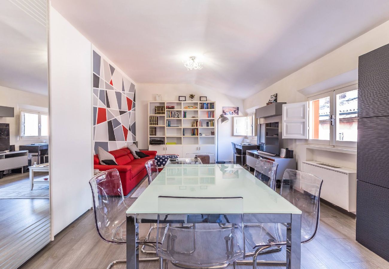 Apartment in Bologna - De´ Fusari, Bologna By Short Holidays