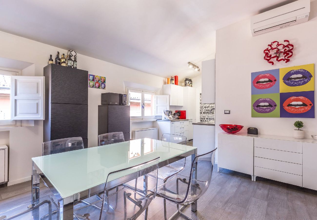 Apartment in Bologna - De´ Fusari, Bologna By Short Holidays