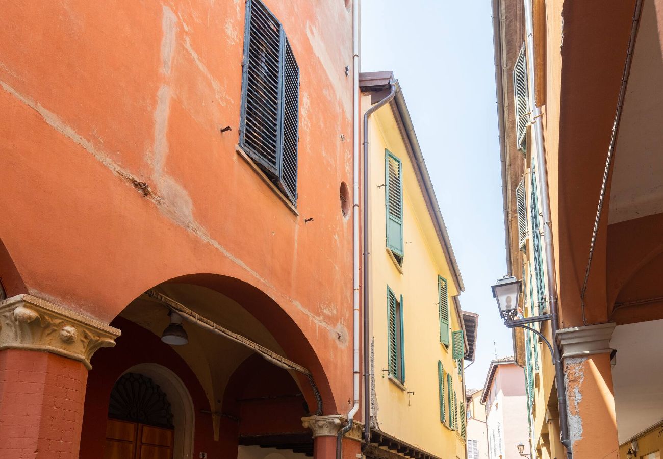 Apartment in Bologna - Valdonica, Bologna By Short Holidays
