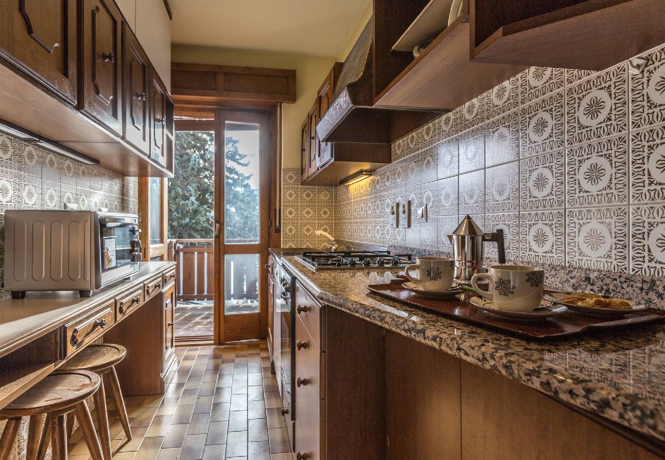 Apartment in Cortina d´Ampezzo - Cantore, Cortina By Short Holidays