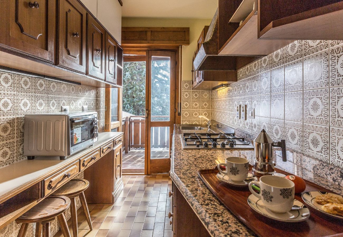 Apartment in Cortina d´Ampezzo - Cantore, Cortina By Short Holidays