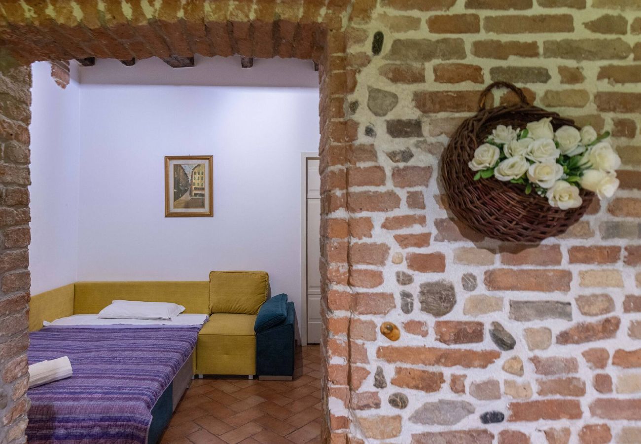Apartment in Bologna - De´Gombruti, Bologna
