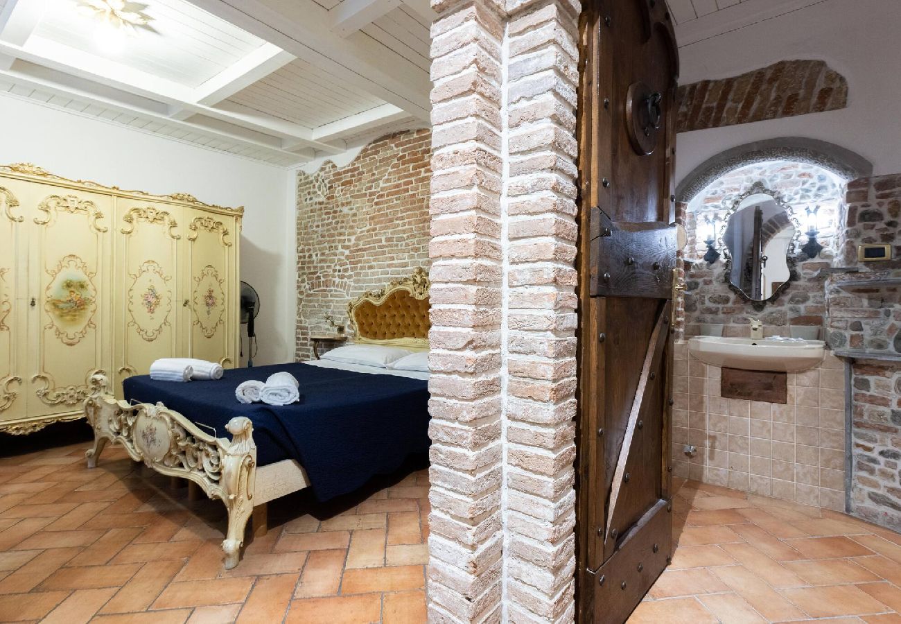 Apartment in Bologna - De´Gombruti, Bologna