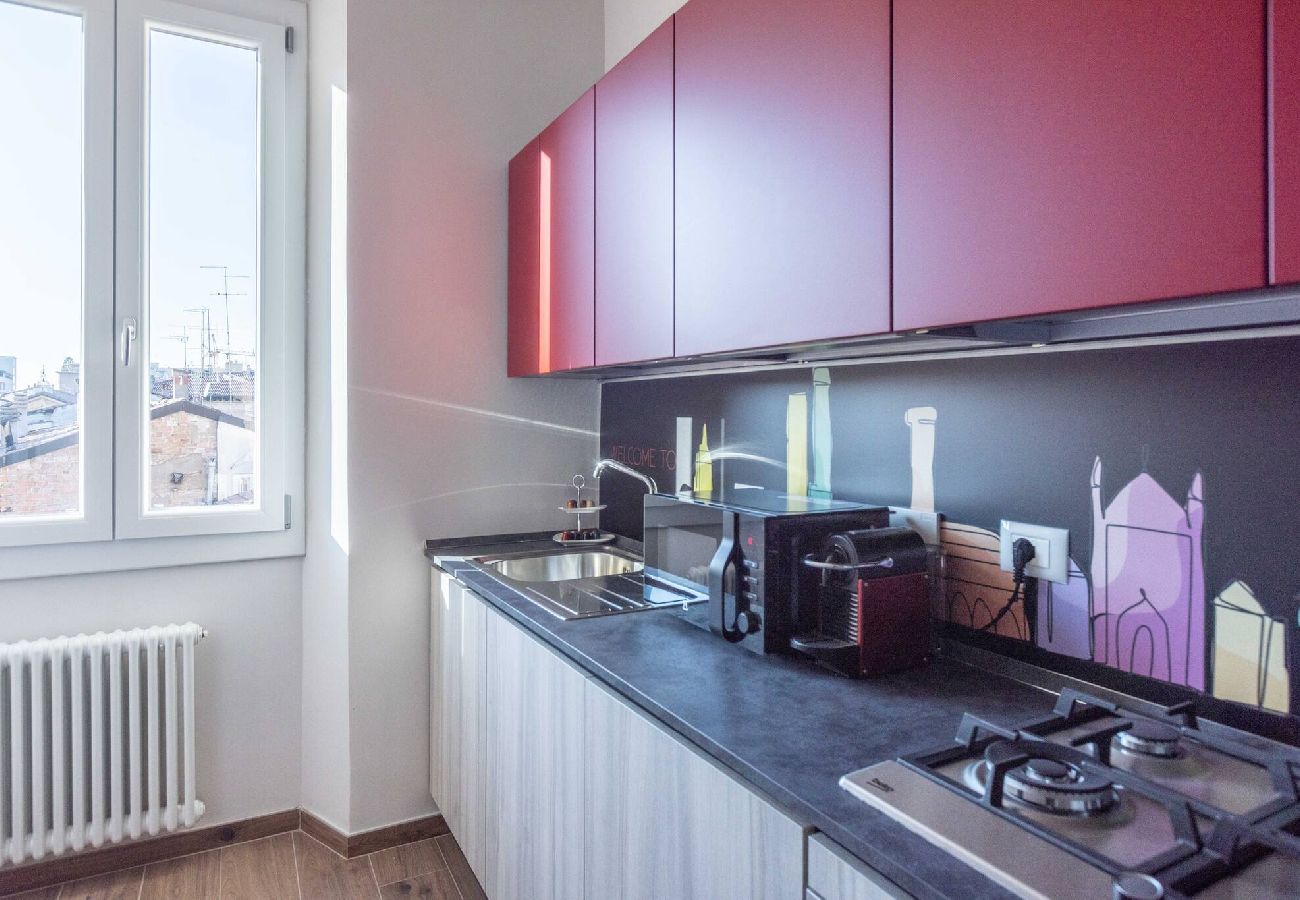Apartment in Bologna - Indipendenza, Bologna By Short Holidays