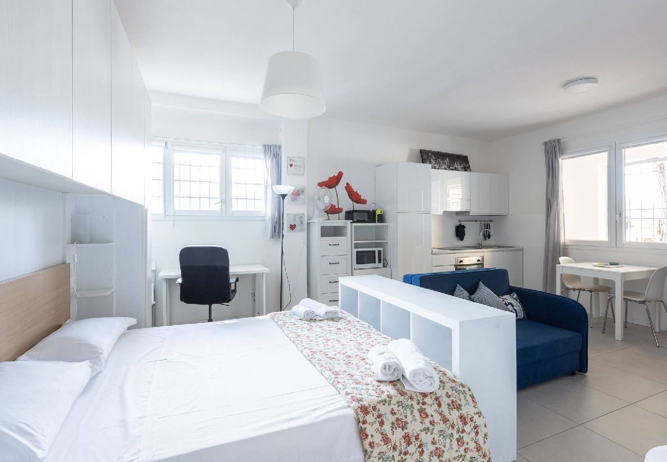 Apartment in Bologna - Elianto, Bologna By Short Holidays