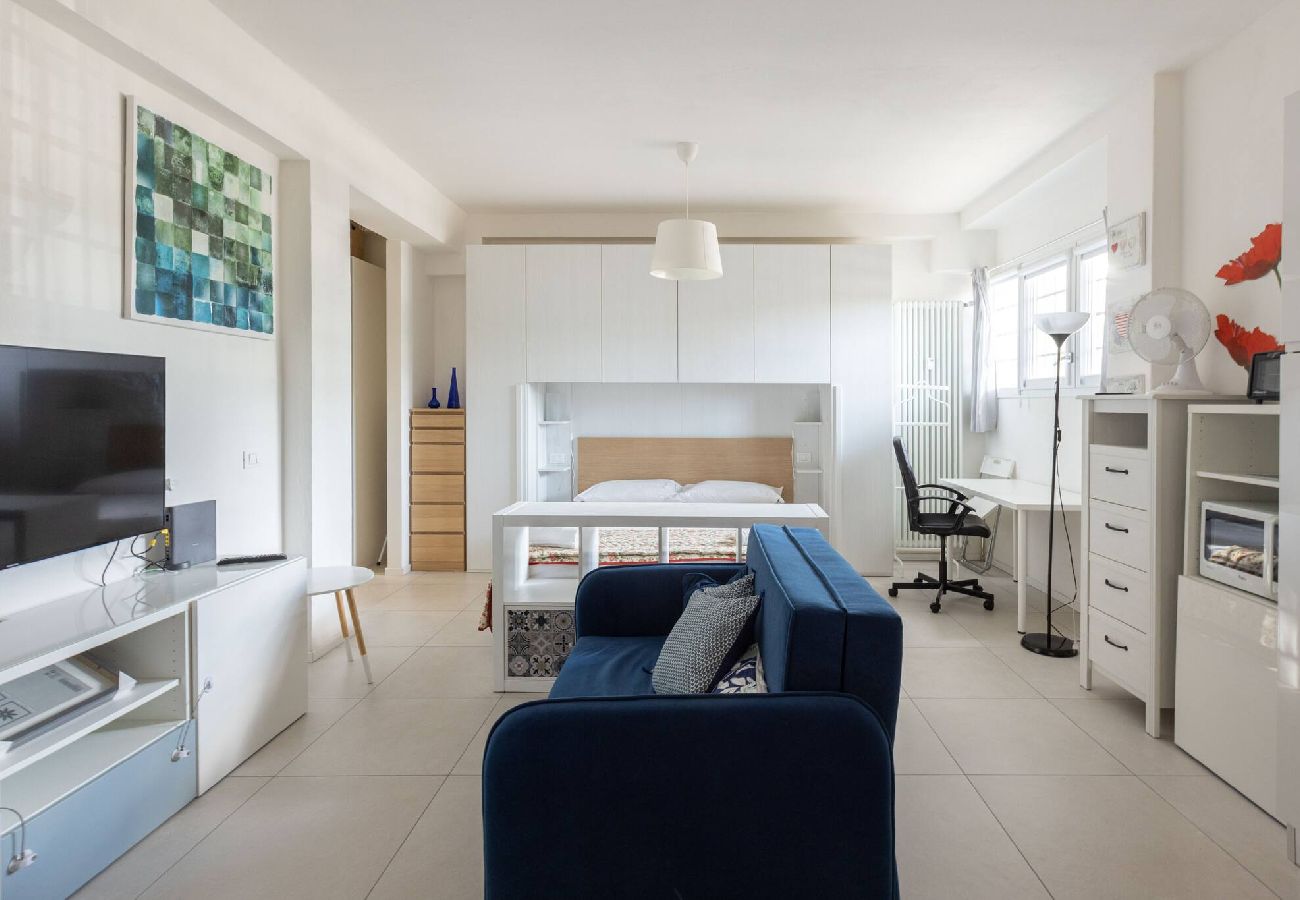 Apartment in Bologna - Elianto, Bologna By Short Holidays