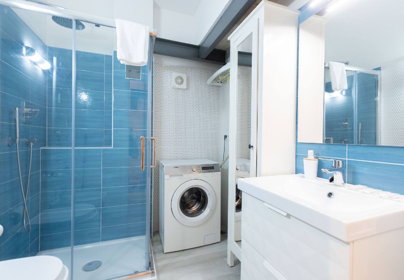 Apartment in Bologna - Andreini, Bologna By Short Holidays