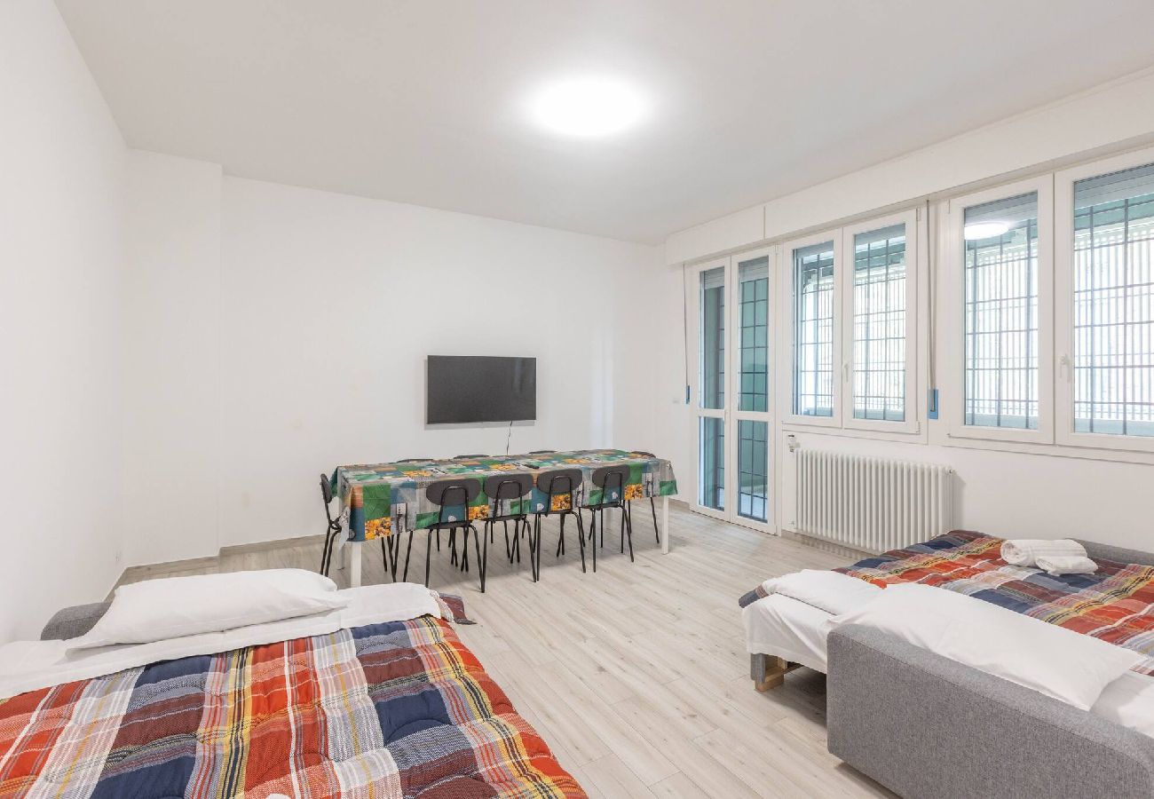 Apartment in Bologna - Gobetti, Bologna By Short Holidays
