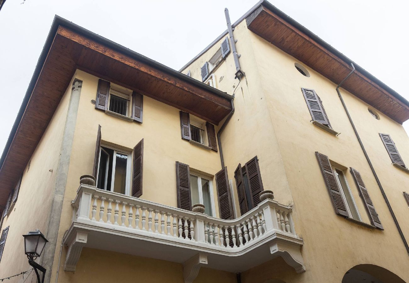 Rent by room in Bologna - Stanza Marco Polo, Bologna By Short Holidays