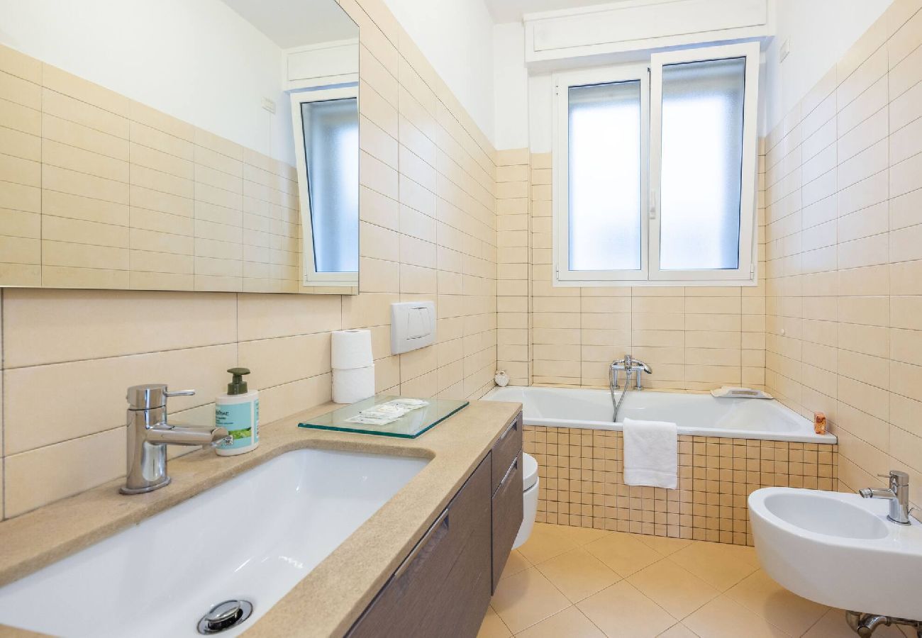 Apartment in Bologna - Lame Pro, Bologna by Short Holidays