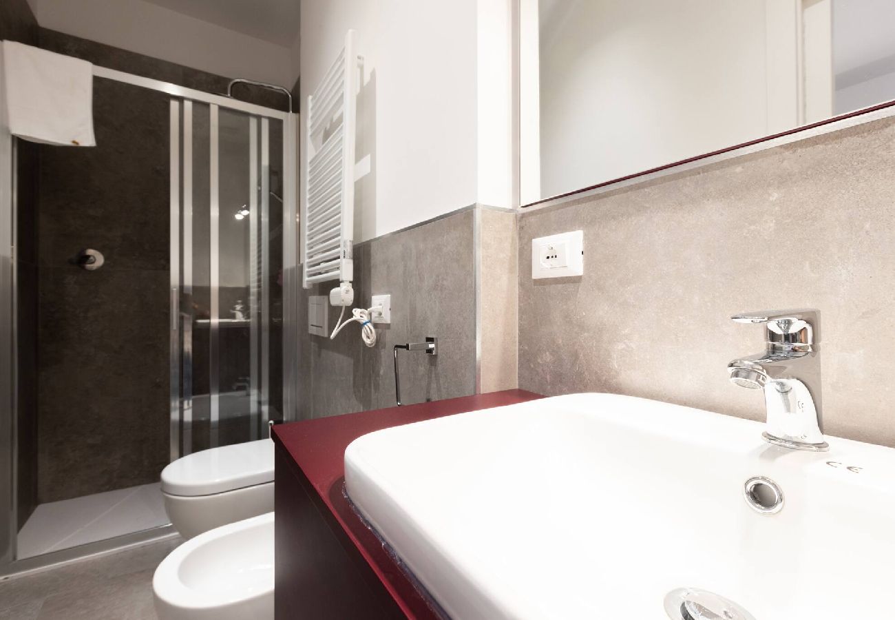 Apartment in Bologna - Goito 4, Bologna By Short Holidays