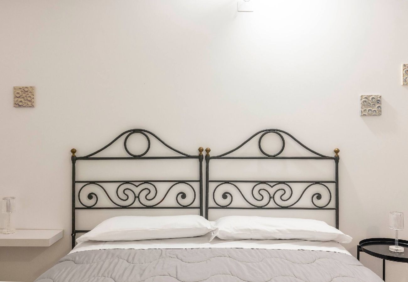 Apartment in Bologna - Ambra Maison, Bologna by Short Holidays