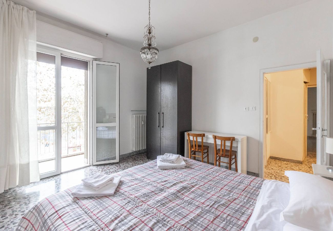 Apartment in Bologna - Stalingrado, Bologna by Short Holidays