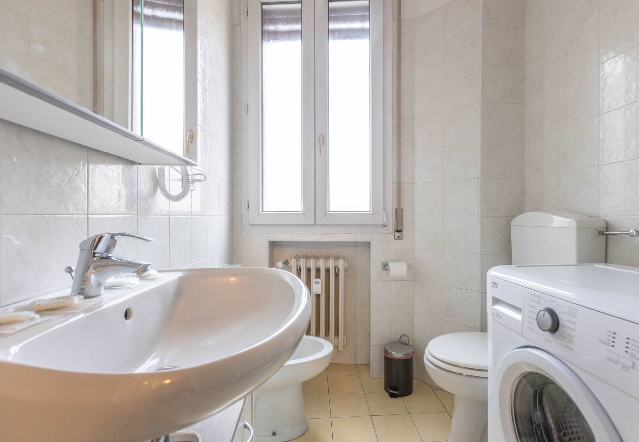 Apartment in Bologna - Stalingrado, Bologna by Short Holidays