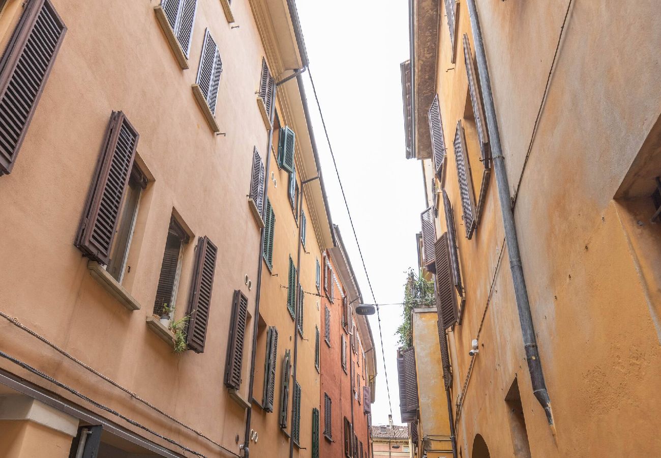 Apartment in Bologna - Ubaldini, Bologna By Short Holidays