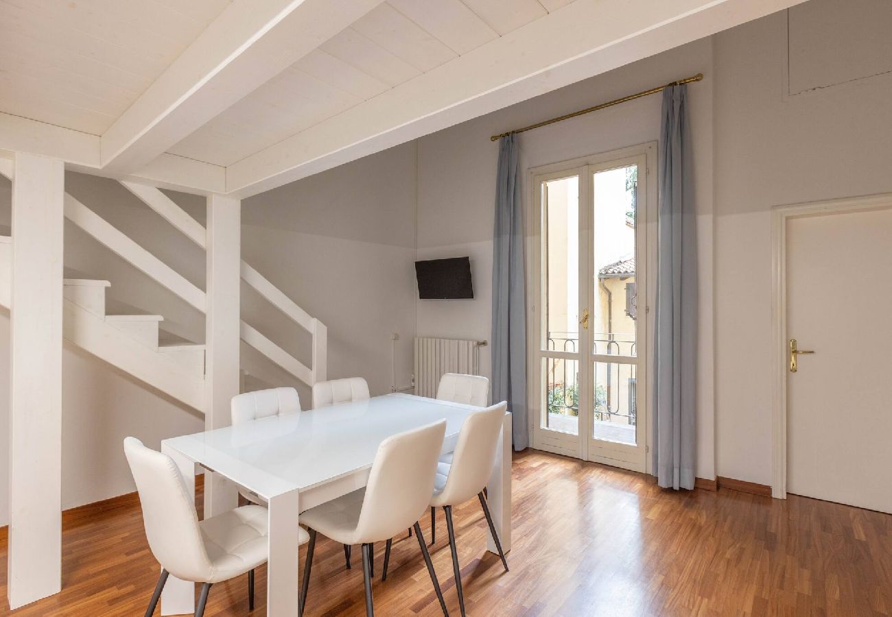 Apartment in Bologna - Ubaldini, Bologna By Short Holidays