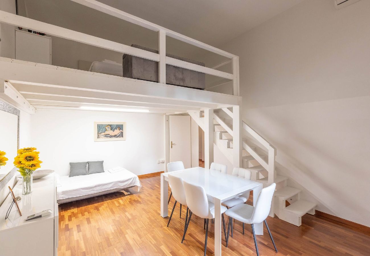Apartment in Bologna - Ubaldini, Bologna By Short Holidays