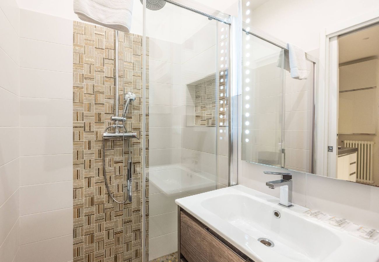 Apartment in Bologna - De´Giudei, Bologna by Short Holidays