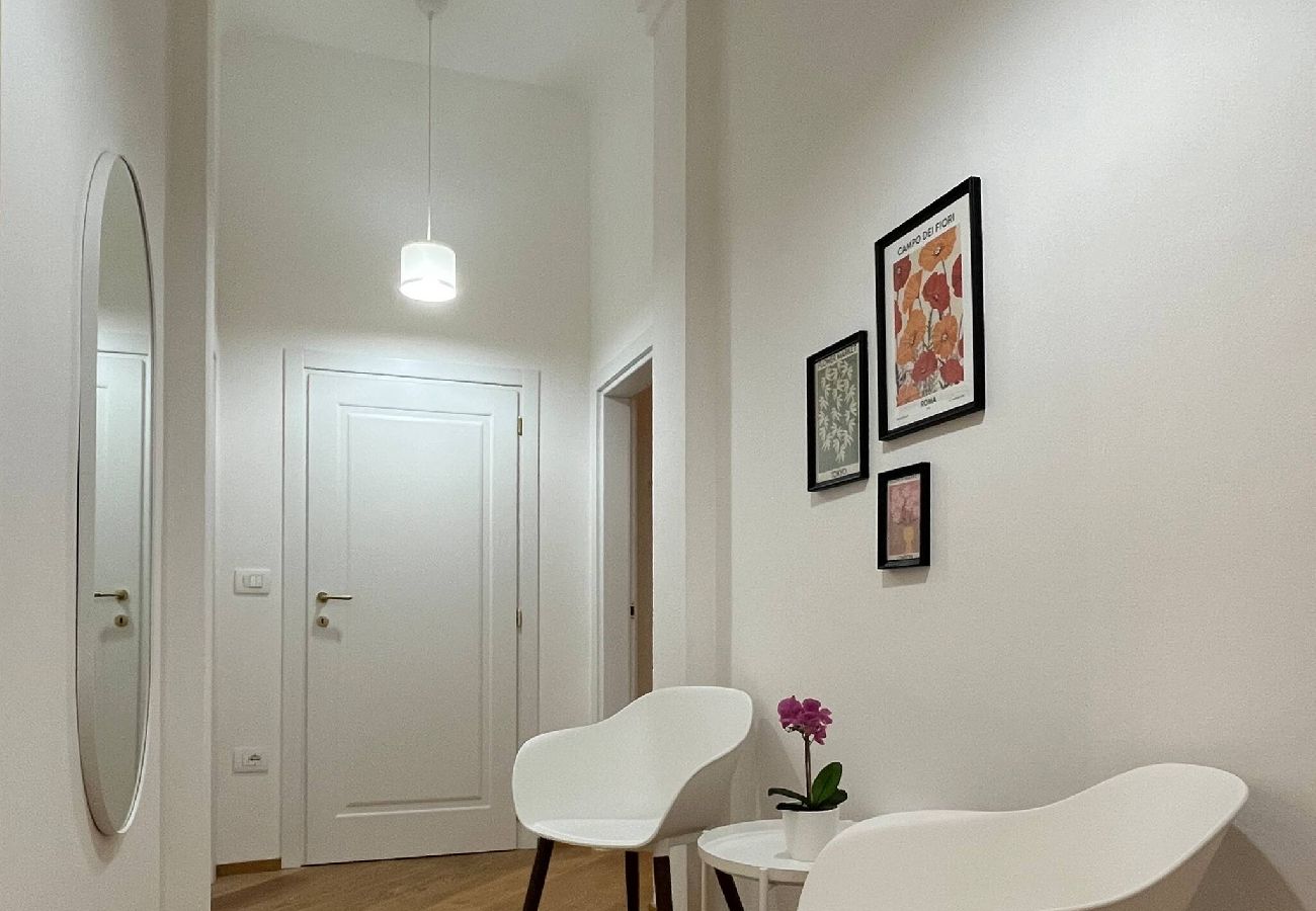 Apartment in Bologna - Porta Nova, Bologna by Short Holidays
