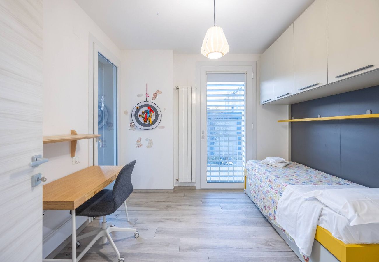 Apartment in Bologna - Urban Oasis, Bologna by Short Holidays