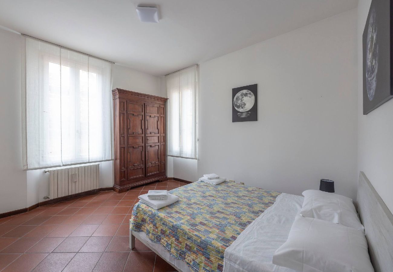 Apartment in Bologna - Family & Friends, Bologna by Short Holidays
