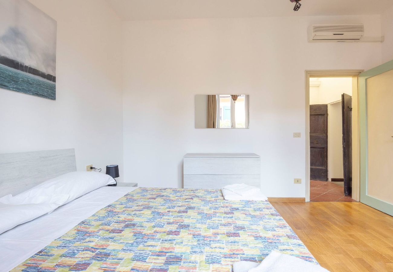 Apartment in Bologna - Family & Friends, Bologna by Short Holidays