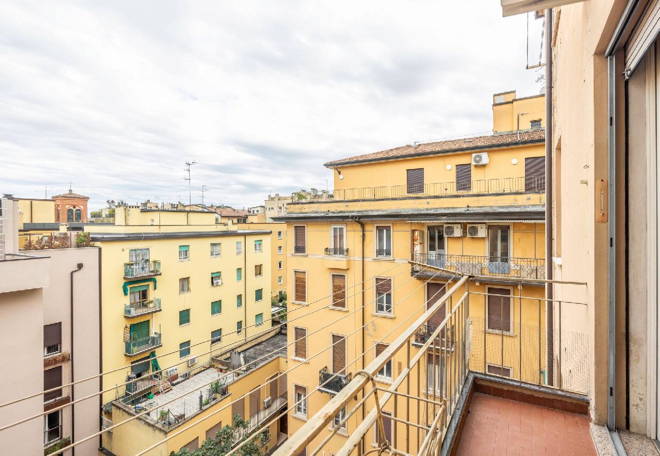 Apartment in Bologna - Montebello, Bologna by Short Holidays