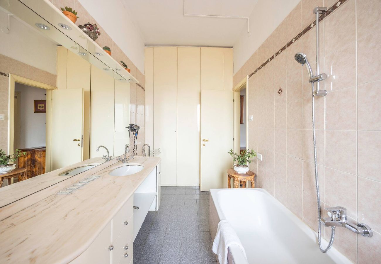 Apartment in Bologna - Montebello, Bologna by Short Holidays