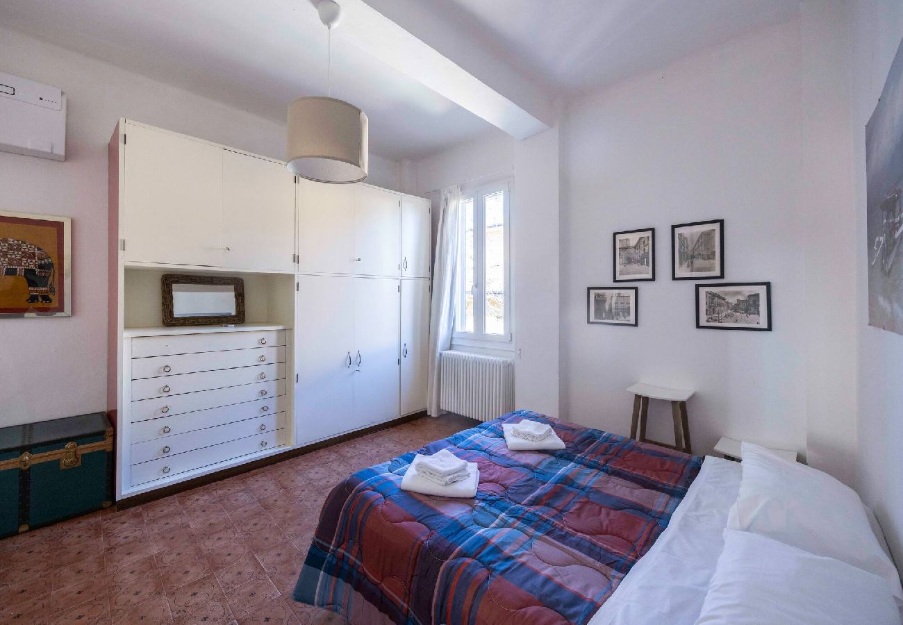 Apartment in Bologna - Santo Stefano 2, Bologna by Short Holidays