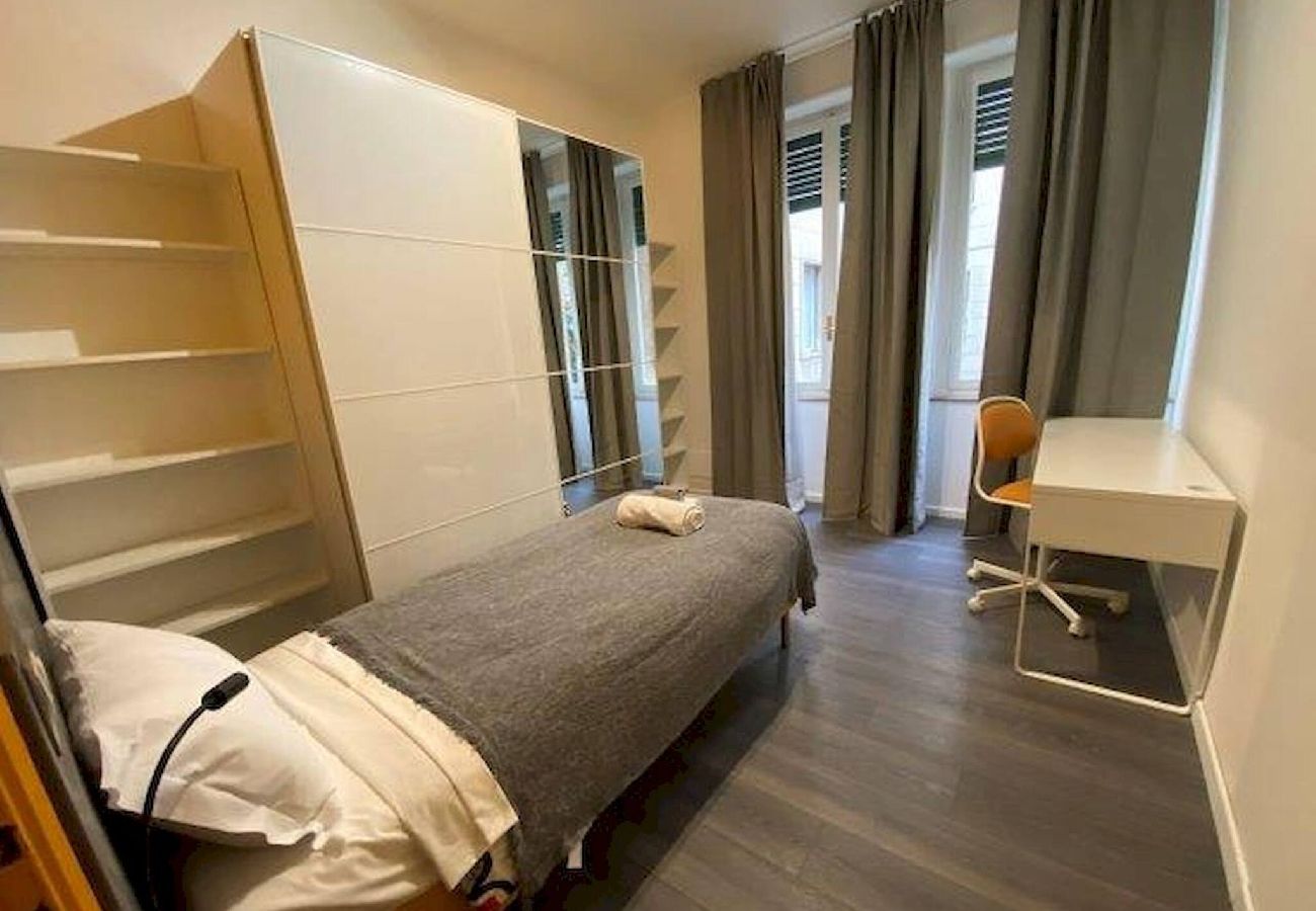 Apartment in Bologna - Maison San Felice, Bologna by Short Holidays