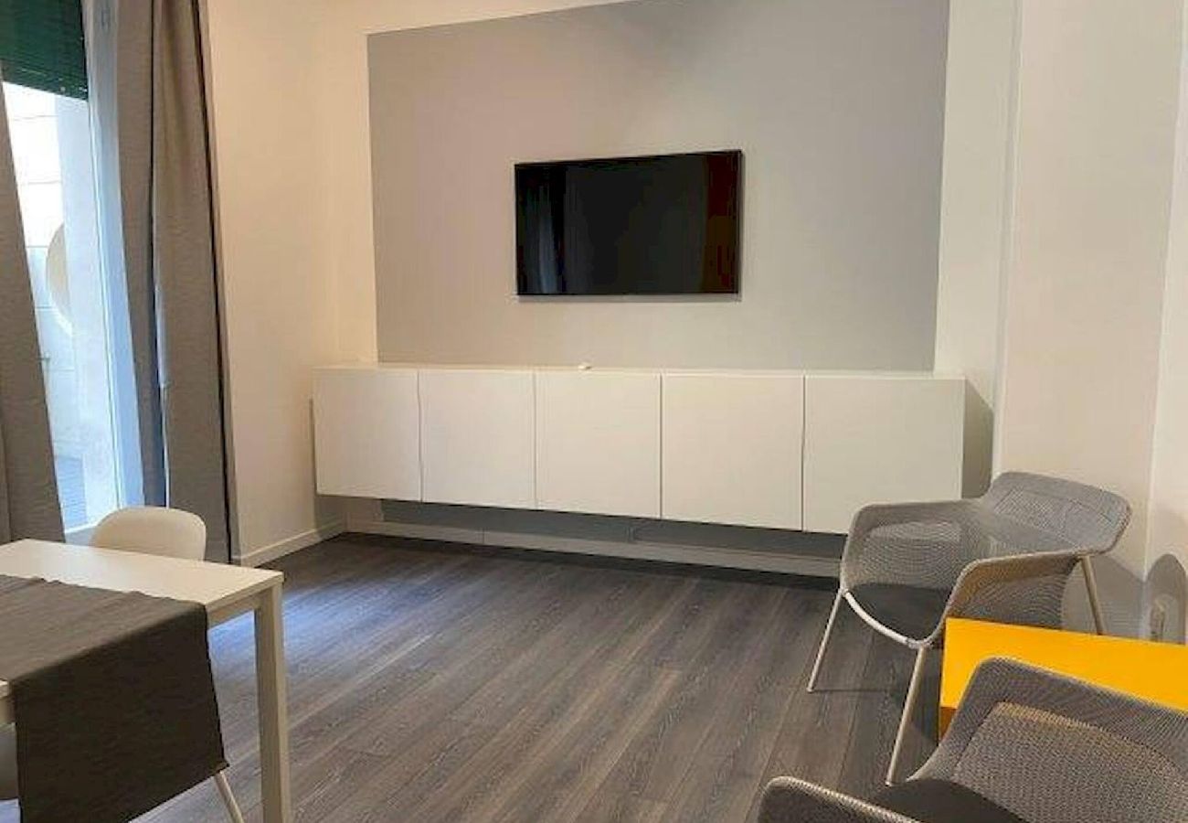 Apartment in Bologna - Maison San Felice, Bologna by Short Holidays