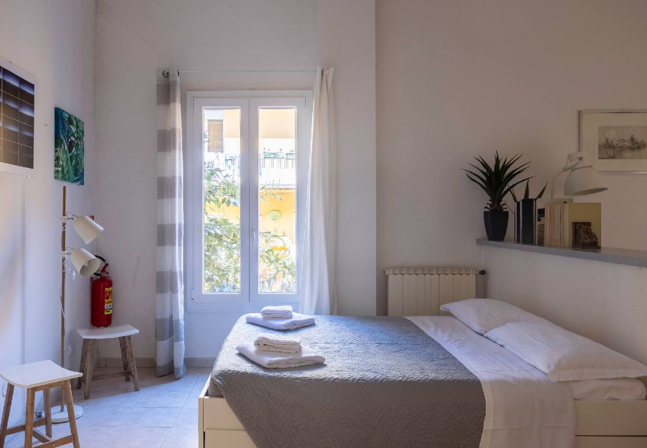 Apartment in Bologna - Santo Stefano 1, Bologna by Short Holidays