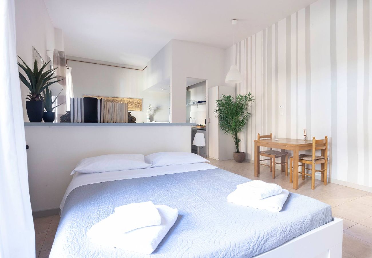 Apartment in Bologna - Santo Stefano 1, Bologna by Short Holidays