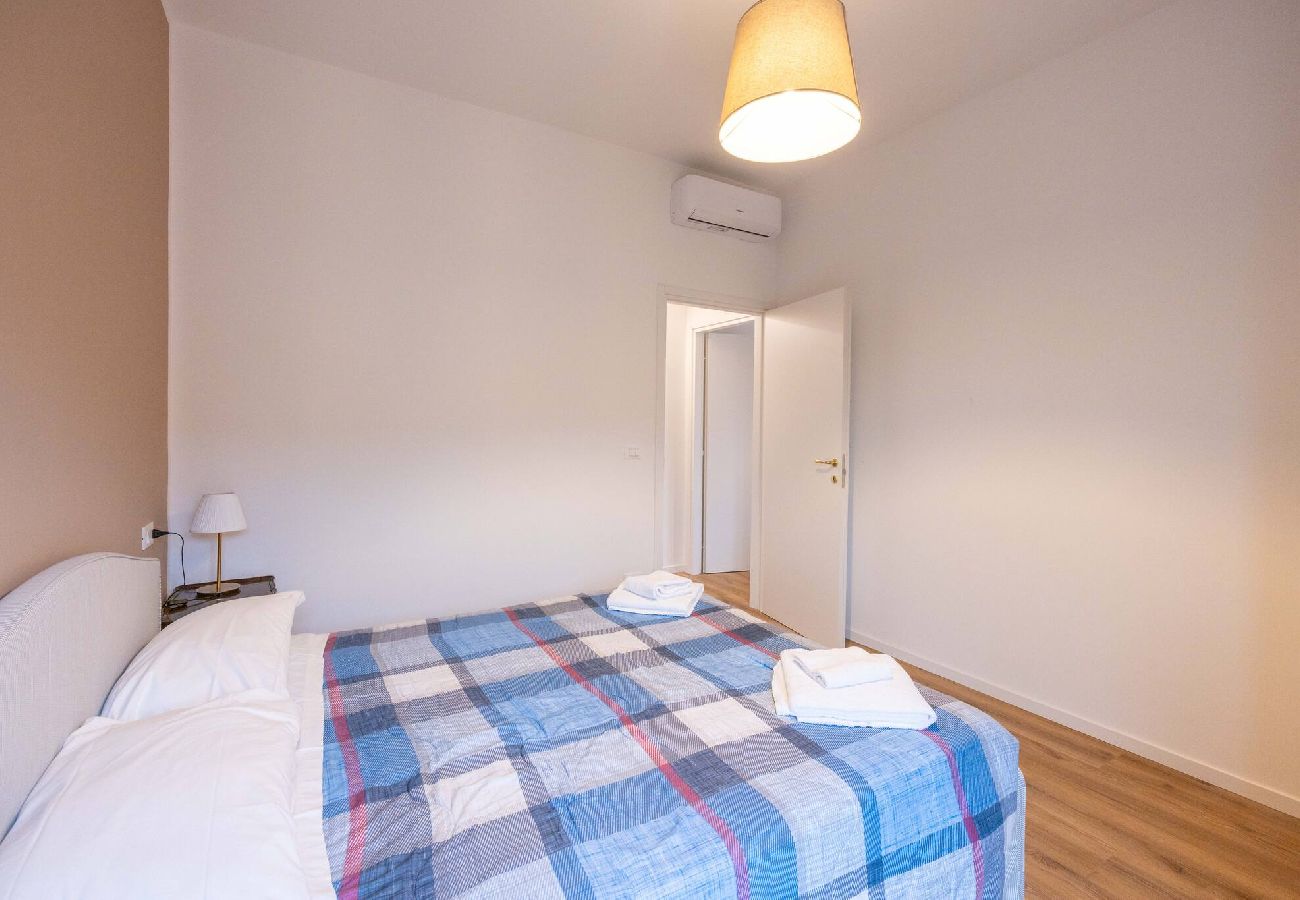 Apartment in Bologna - Sword House, Bologna by Short Holidays