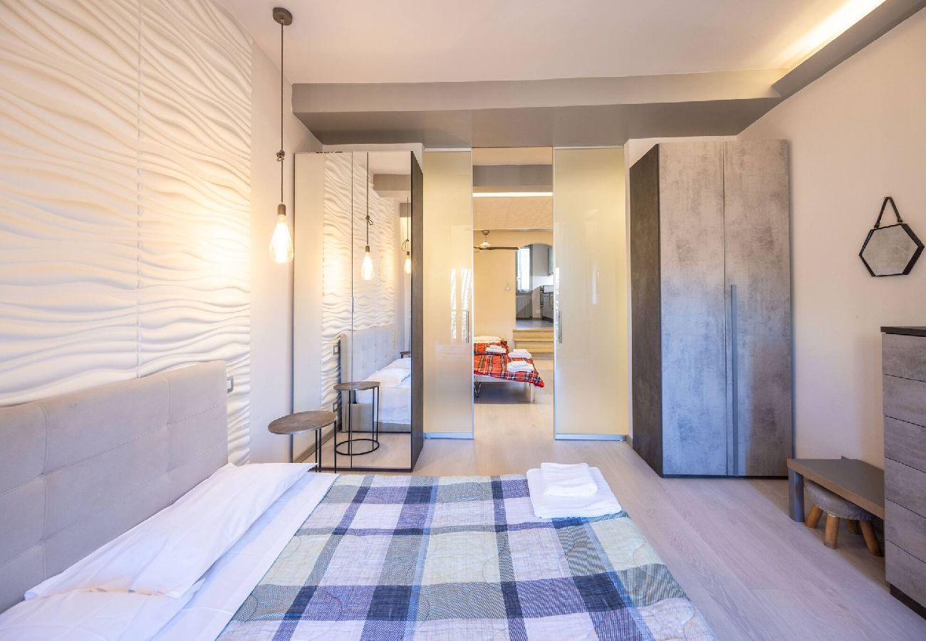 Apartment in Bologna - Maison D´Azeglio, Bologna by Short Holidays
