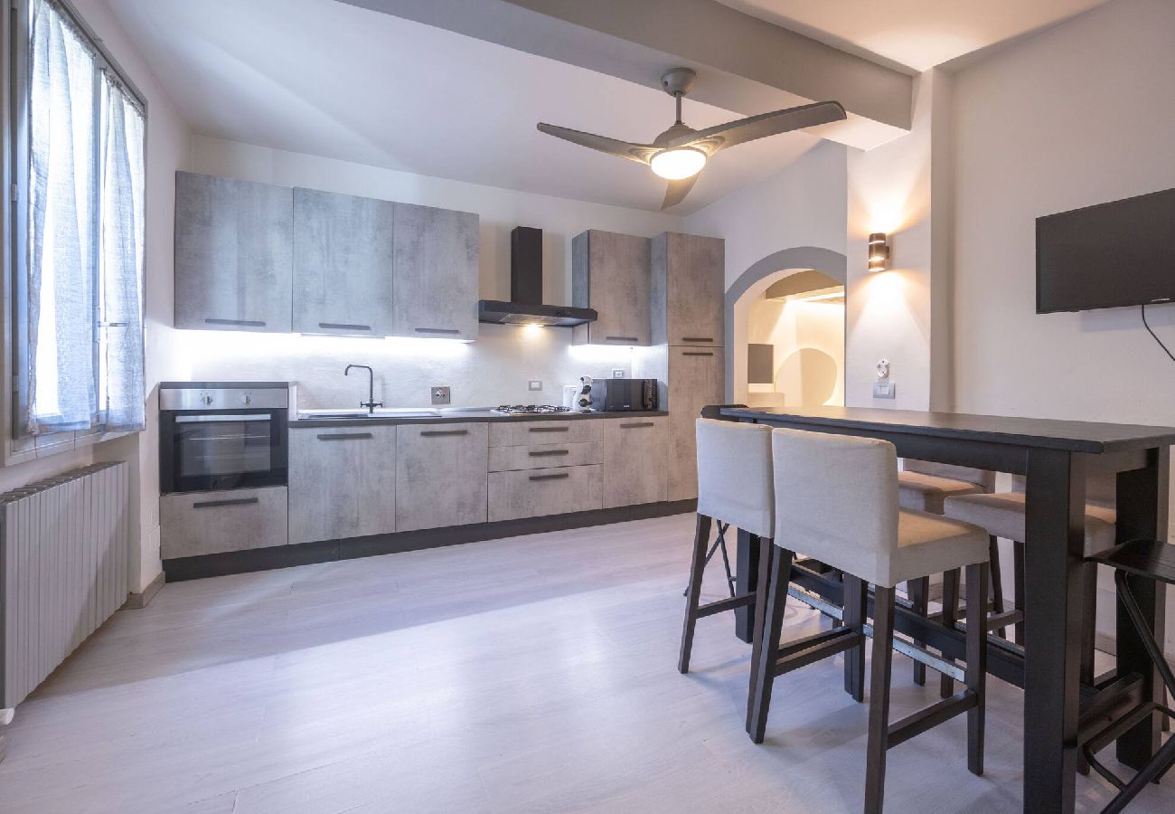 Apartment in Bologna - Maison D´Azeglio, Bologna by Short Holidays